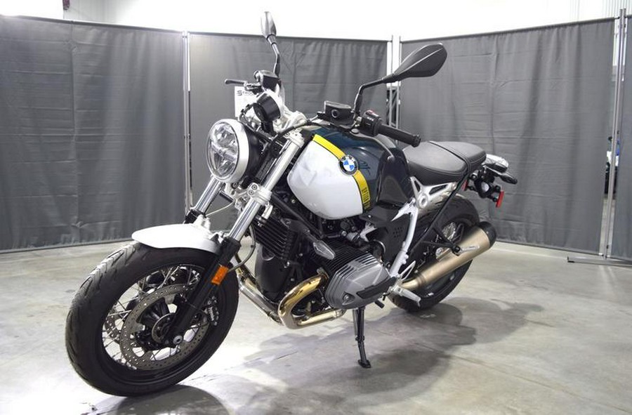 2023 BMW R nineT Pure 719 Pollux Metallic/Light White