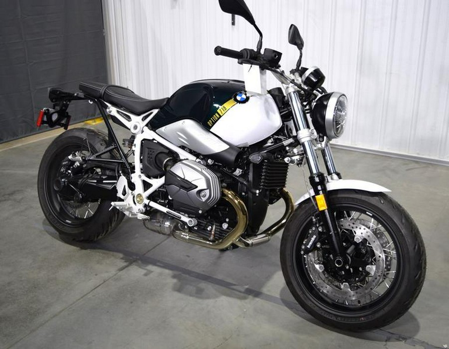 2023 BMW R nineT Pure 719 Pollux Metallic/Light White