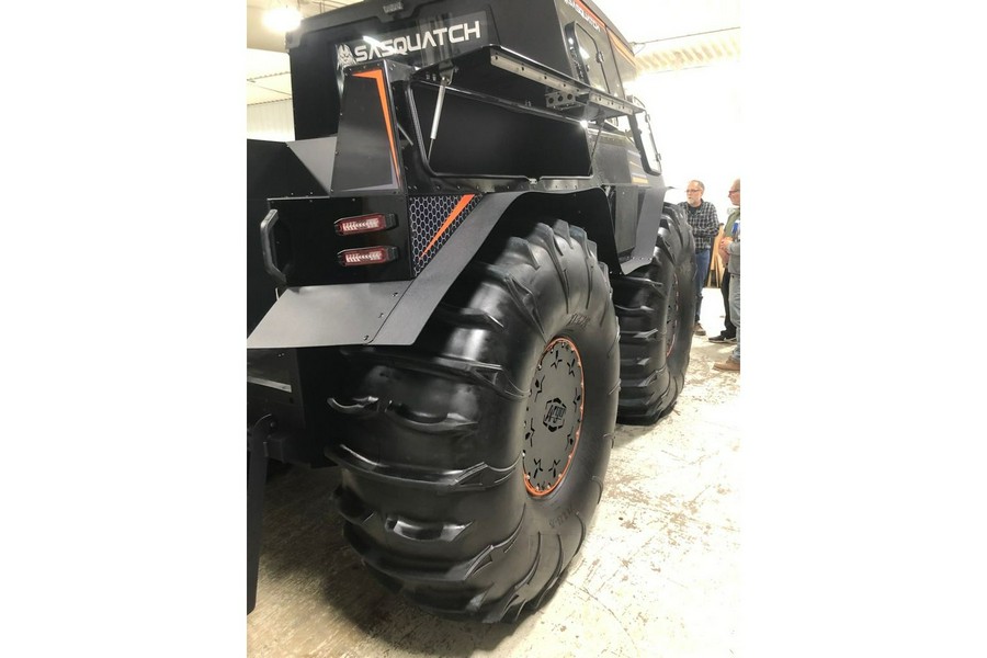 2025 ARGO SASQUATCH XTX DOOSAN D18 60 HP