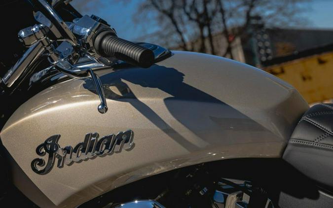 2026 Indian Pursuit Limited 112 W/Powerband Audio Silver Quar