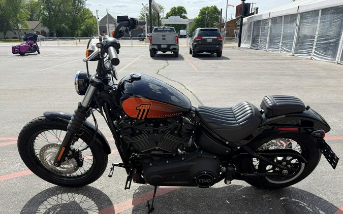 2021 Harley-Davidson® Street Bob® 114 Vivid Black