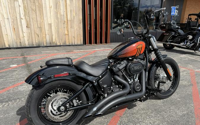 2021 Harley-Davidson® Street Bob® 114 Vivid Black