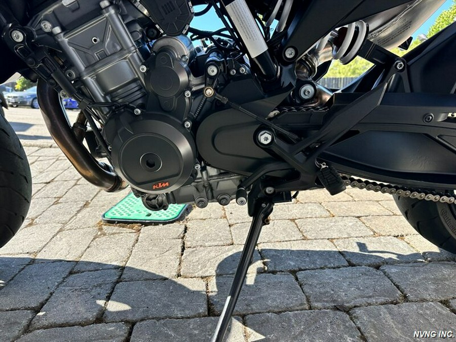 2021 KTM Duke 890