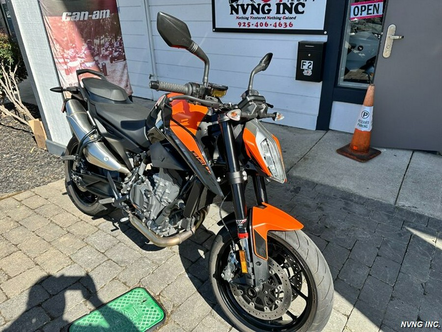 2021 KTM Duke 890