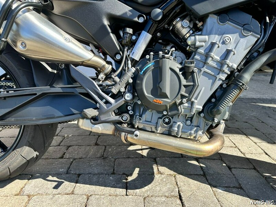 2021 KTM Duke 890