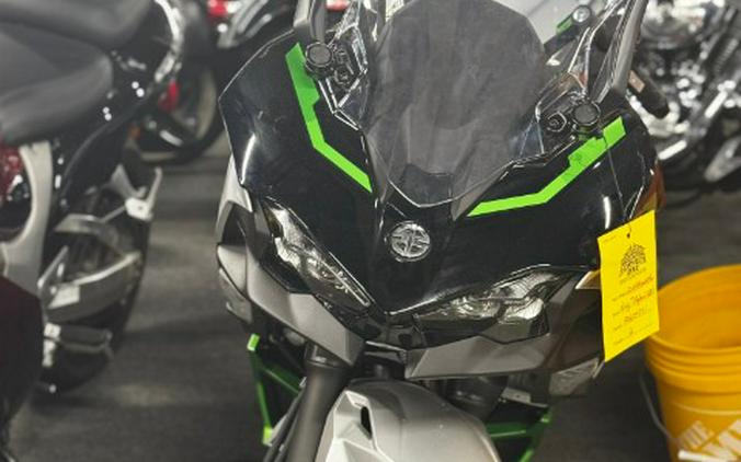 2024 Kawasaki Ninja 7 Hybrid ABS