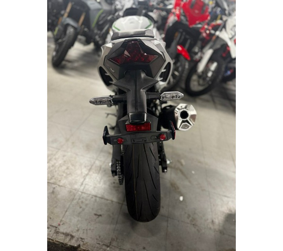 2024 Kawasaki Ninja 7 Hybrid ABS