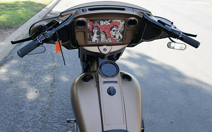 2009 Harley-Davidson® Custom Turbo Street Glide