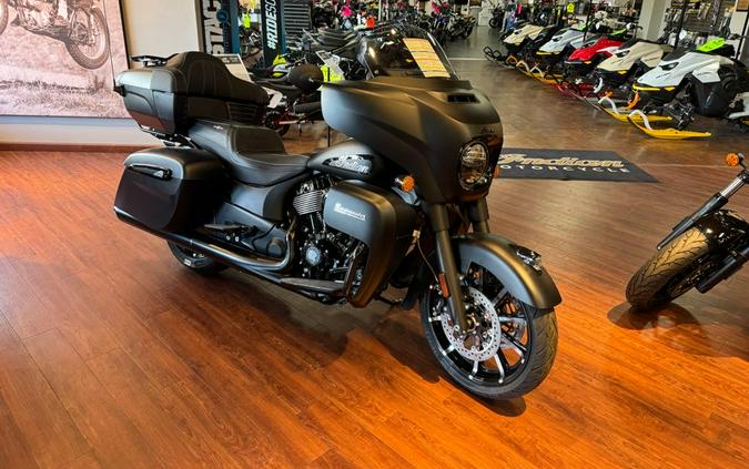 2023 Indian Motorcycle Roadmaster Dark Horse