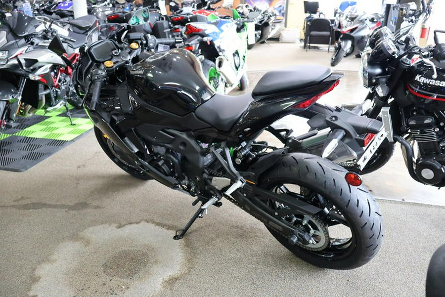 2024 Kawasaki Ninja® ZX™-4RR ABS