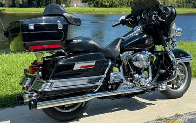 2004 Harley-Davidson FLHTC/FLHTCI Electra Glide® Classic