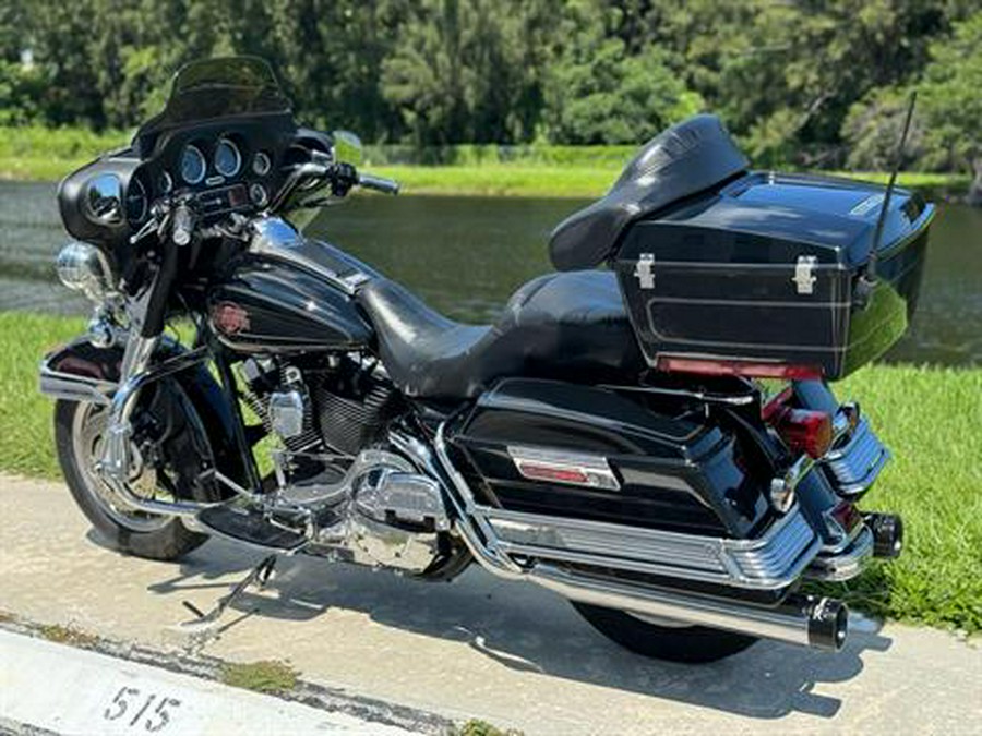 2004 Harley-Davidson FLHTC/FLHTCI Electra Glide® Classic