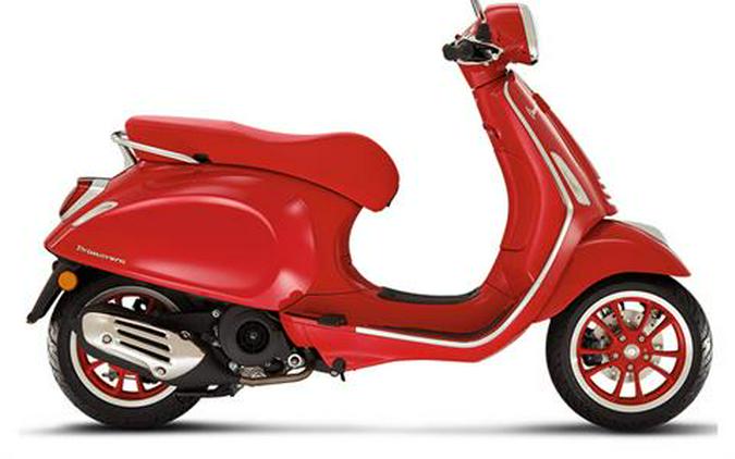 2025 Vespa Primavera 150 Red