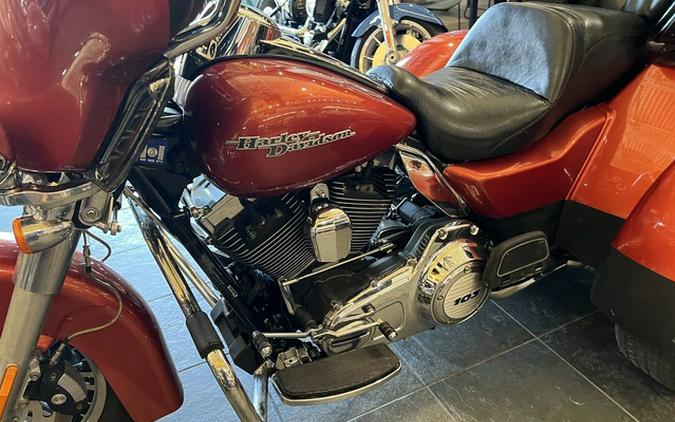 2011 Harley-Davidson FLHXXX - Street Glide Trike
