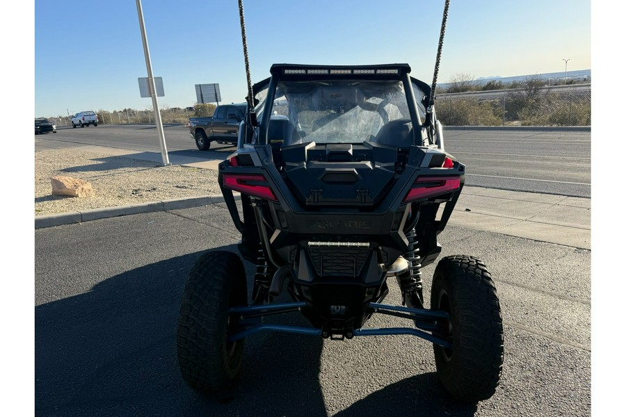 2021 Polaris 2021 RZR PRO XP 4 ULTIMATE MATTE TITANIUM METALLIC