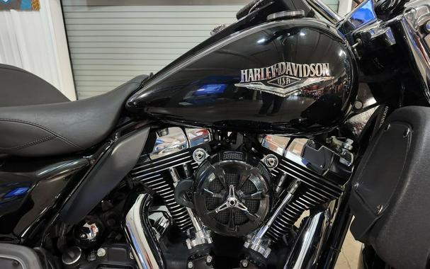 2014 Harley-Davidson Road King® Base