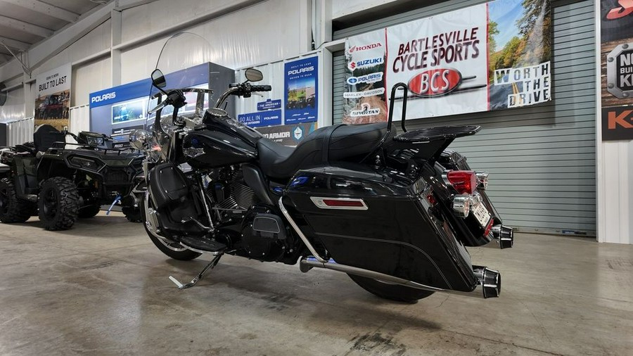 2014 Harley-Davidson Road King® Base