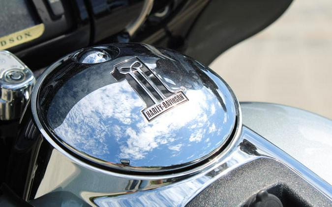 2015 Harley-Davidson® FLHTK - Ultra Limited