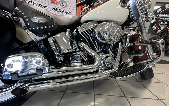 2000 Harley-Davidson® Heritage Softail® Classic white/broen