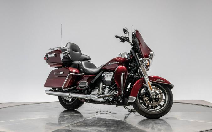 2017 HARLEY-DAVIDSON FLHTK LIMITED in Mysterious Red Sunglo/Velocity Red with 4,770 miles!