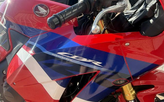 2024 Honda CBR600RR ABS