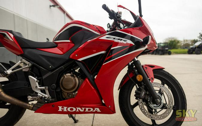 2019 Honda® CBR300R ABS