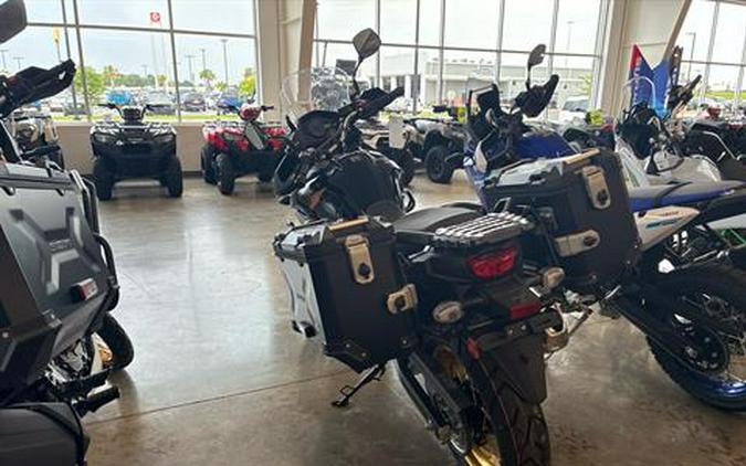 2025 Suzuki V-Strom 650XT Adventure