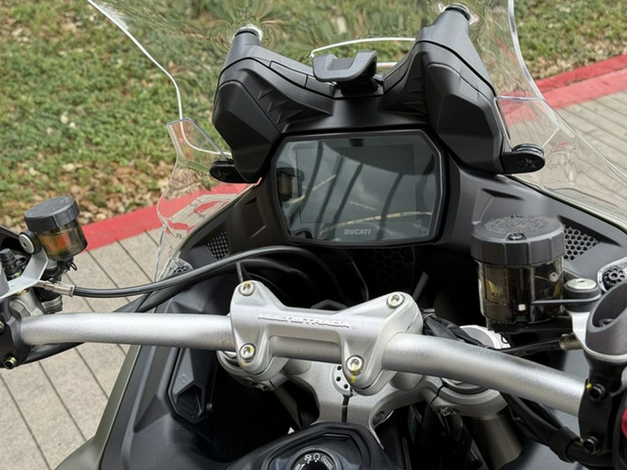 2025 Ducati Multistrada V2 S Storm Green