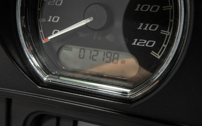 2016 HARLEY-DAVIDSON FLHTCUTG TRI GLIDE ULTRA in Billet Silver