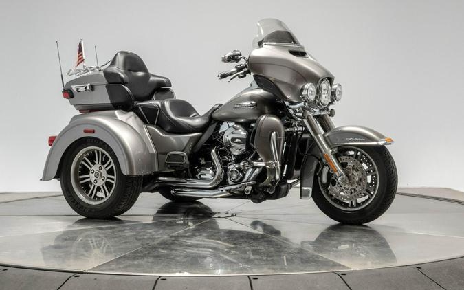 2016 HARLEY-DAVIDSON FLHTCUTG TRI GLIDE ULTRA in Billet Silver