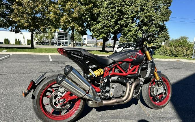 2024 Indian Motorcycle® FTR R Carbon Carbon Fiber