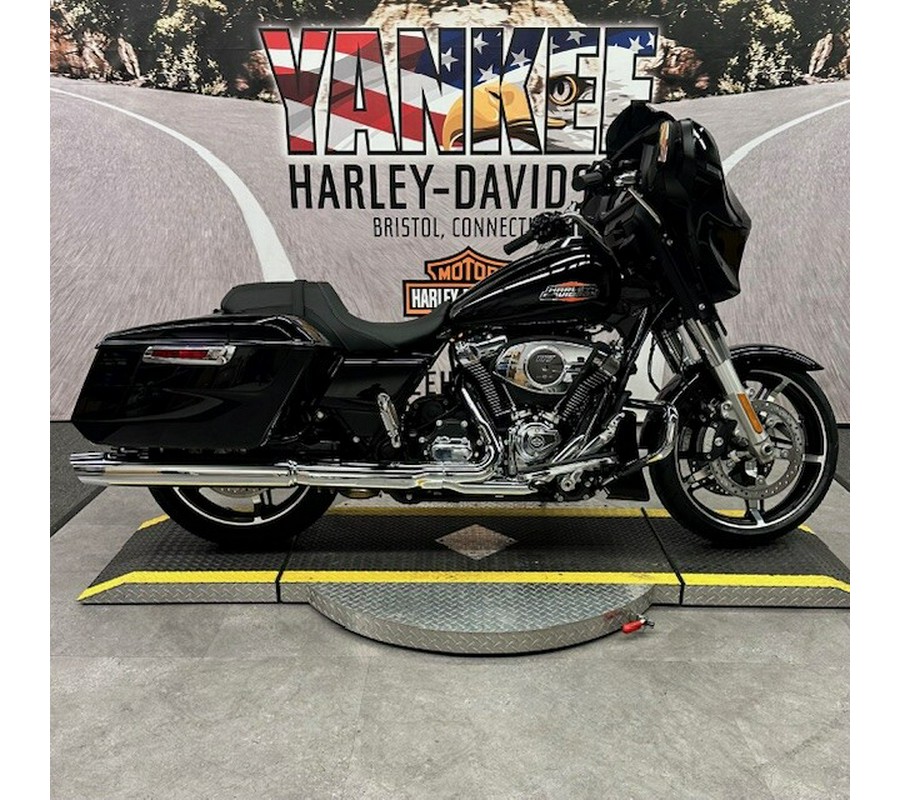 2024 FLHX Street Glide®