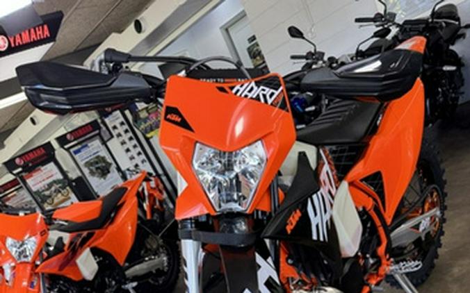 2027 KTM XC 300 W Hardenduro