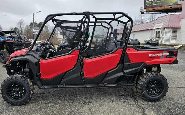 2024 Honda® Pioneer 1000-6 Deluxe Crew