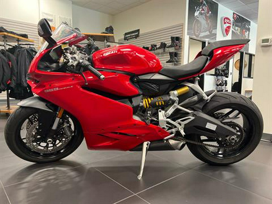 2017 Ducati Superbike 959 Panigale (US version)