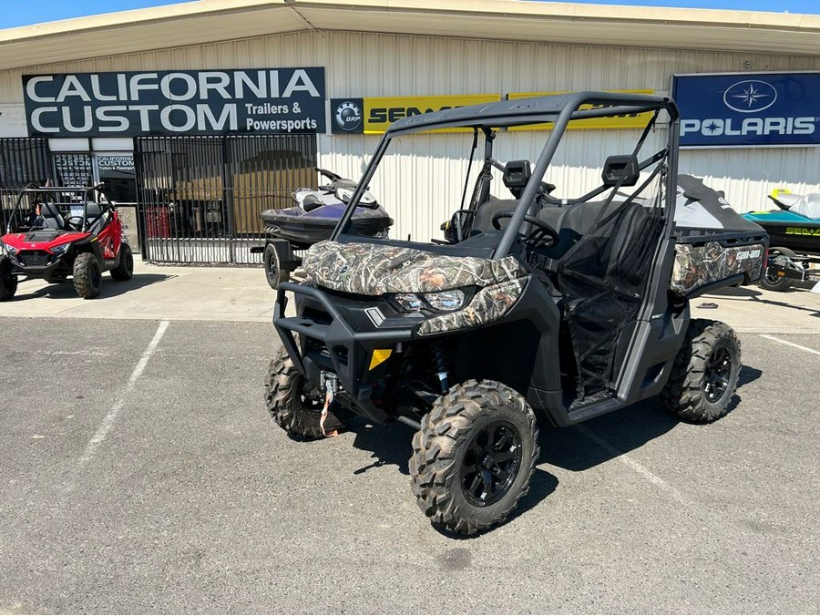 2024 Can-Am DEFENDER XT HD10