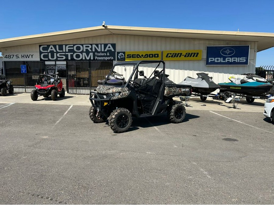 2024 Can-Am DEFENDER XT HD10