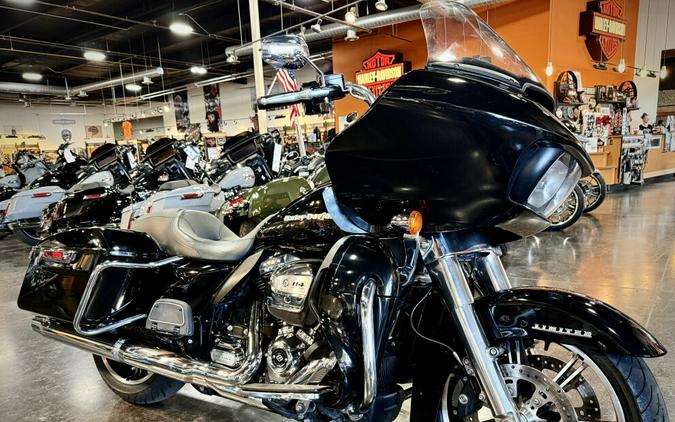 2020 Harley-Davidson® Road Glide® Limited Vivid Black