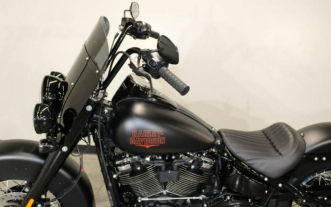 2026 Harley-Davidson® FLHD - Deadwood™