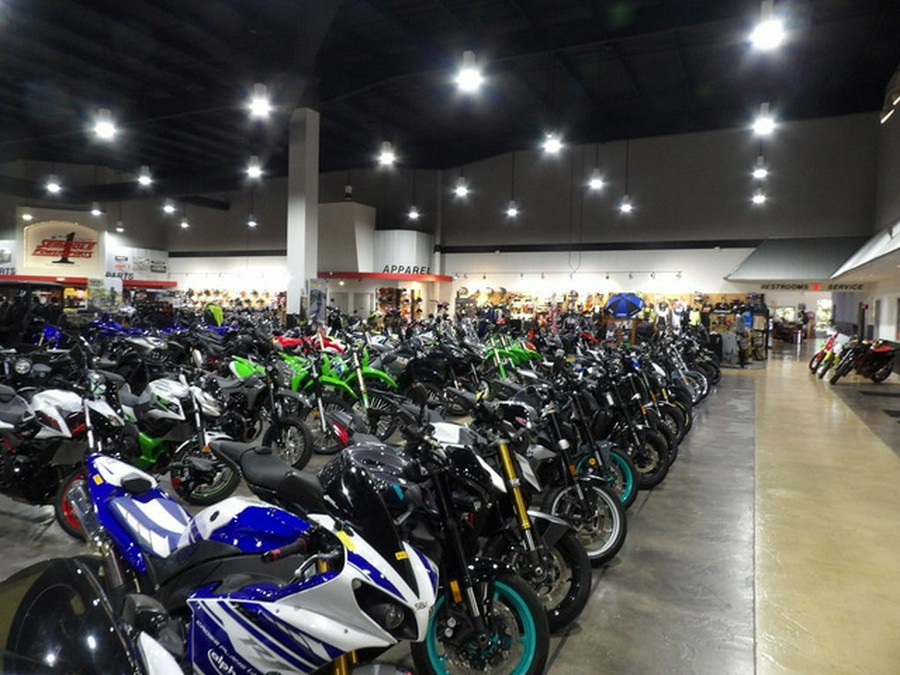 2021 Indian Challenger Titanium Smoke