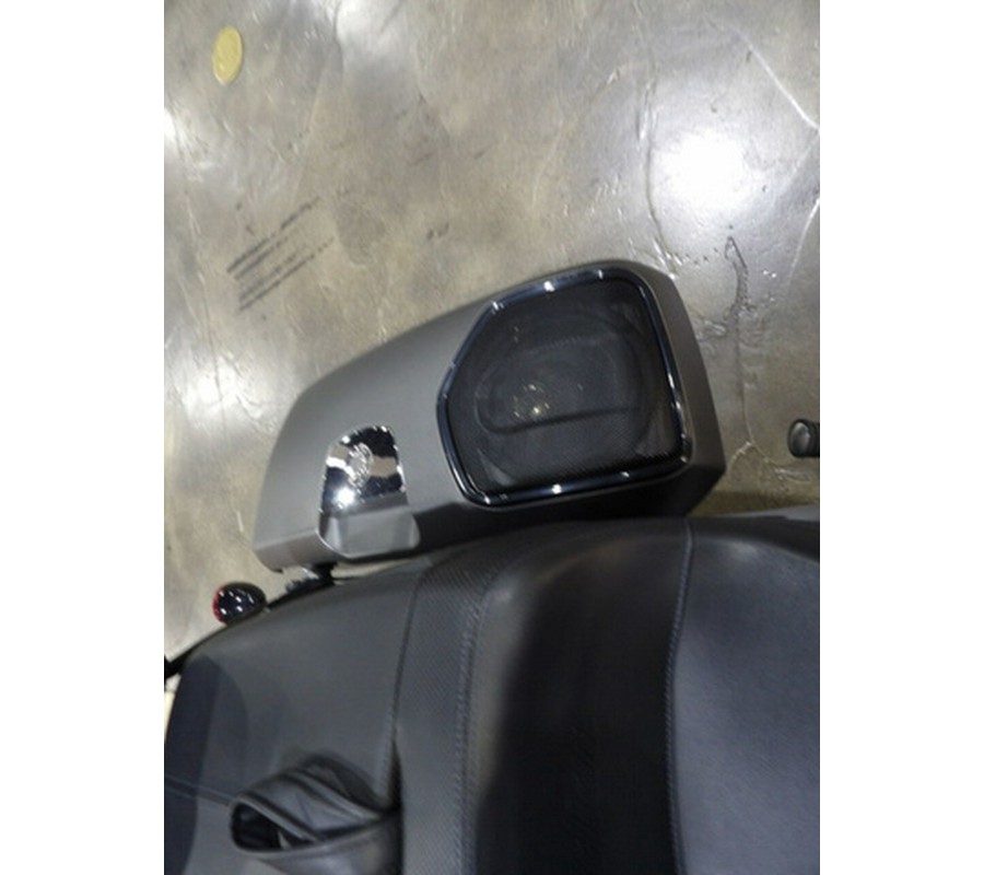 2021 Indian Challenger Titanium Smoke