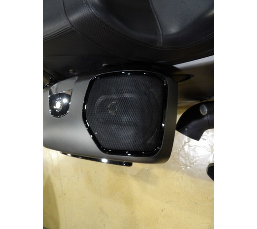 2021 Indian Challenger Titanium Smoke