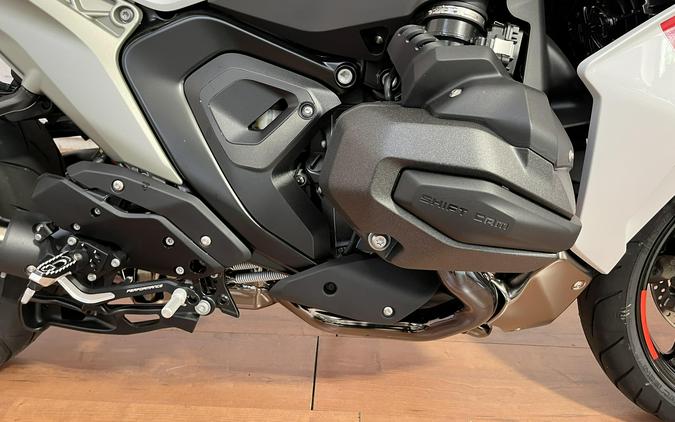 2026 BMW R 1300 RS