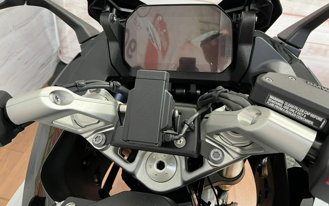 2026 BMW R 1300 RS