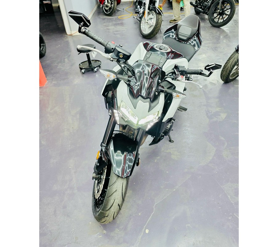 2022 Kawasaki Z900 ABS