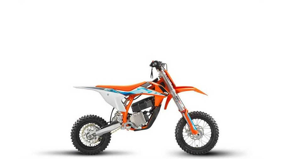 2023 KTM SX-E 5