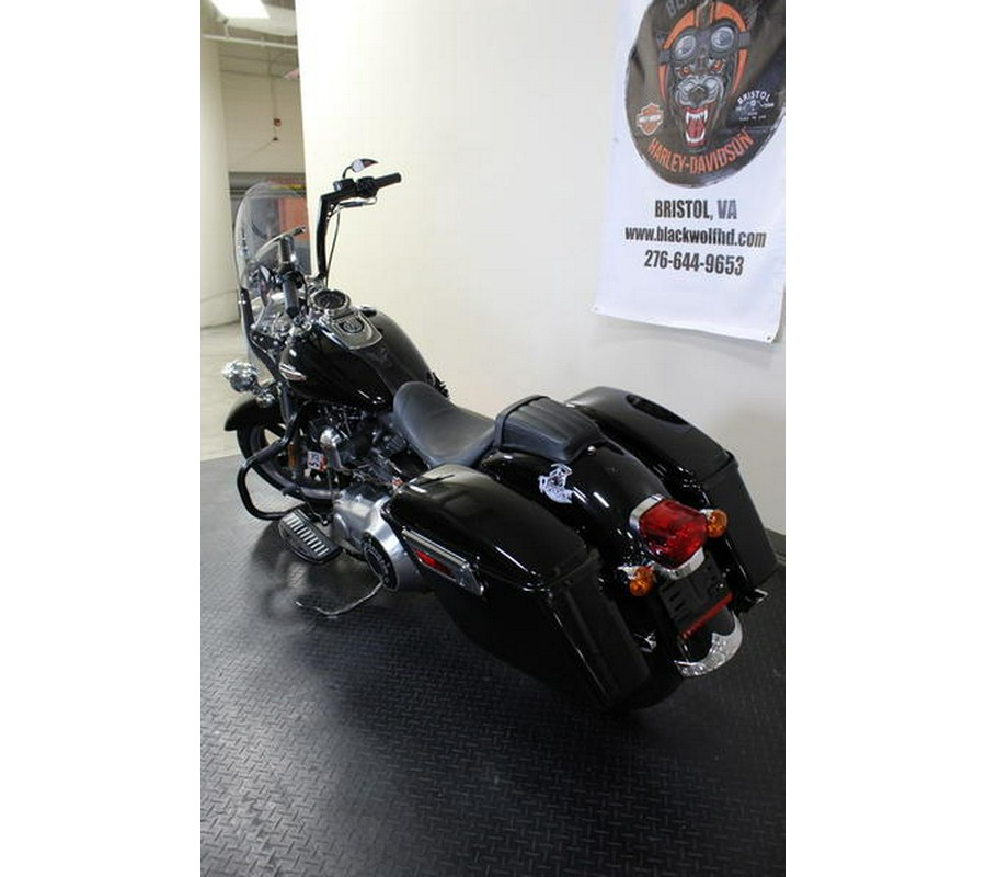 2013 Harley-Davidson® FLD - Dyna® Switchback™