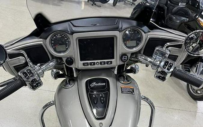 2022 Indian Motorcycle® Chieftain® Limited Silver Quartz Metallic