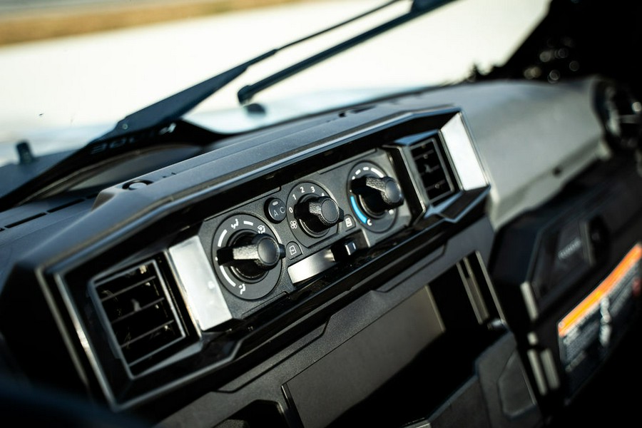 2025 Kawasaki Ridge® XR Deluxe HVAC