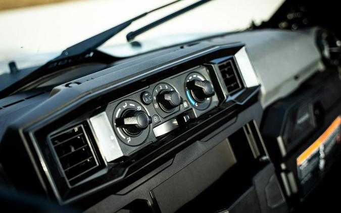 2025 Kawasaki Ridge® XR Deluxe HVAC